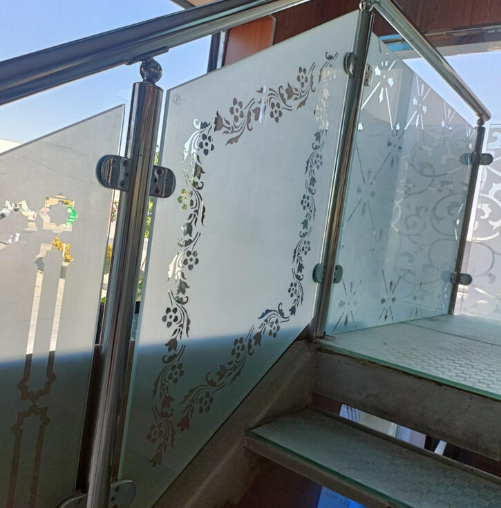 HANDRAIL WITH SS PIPE